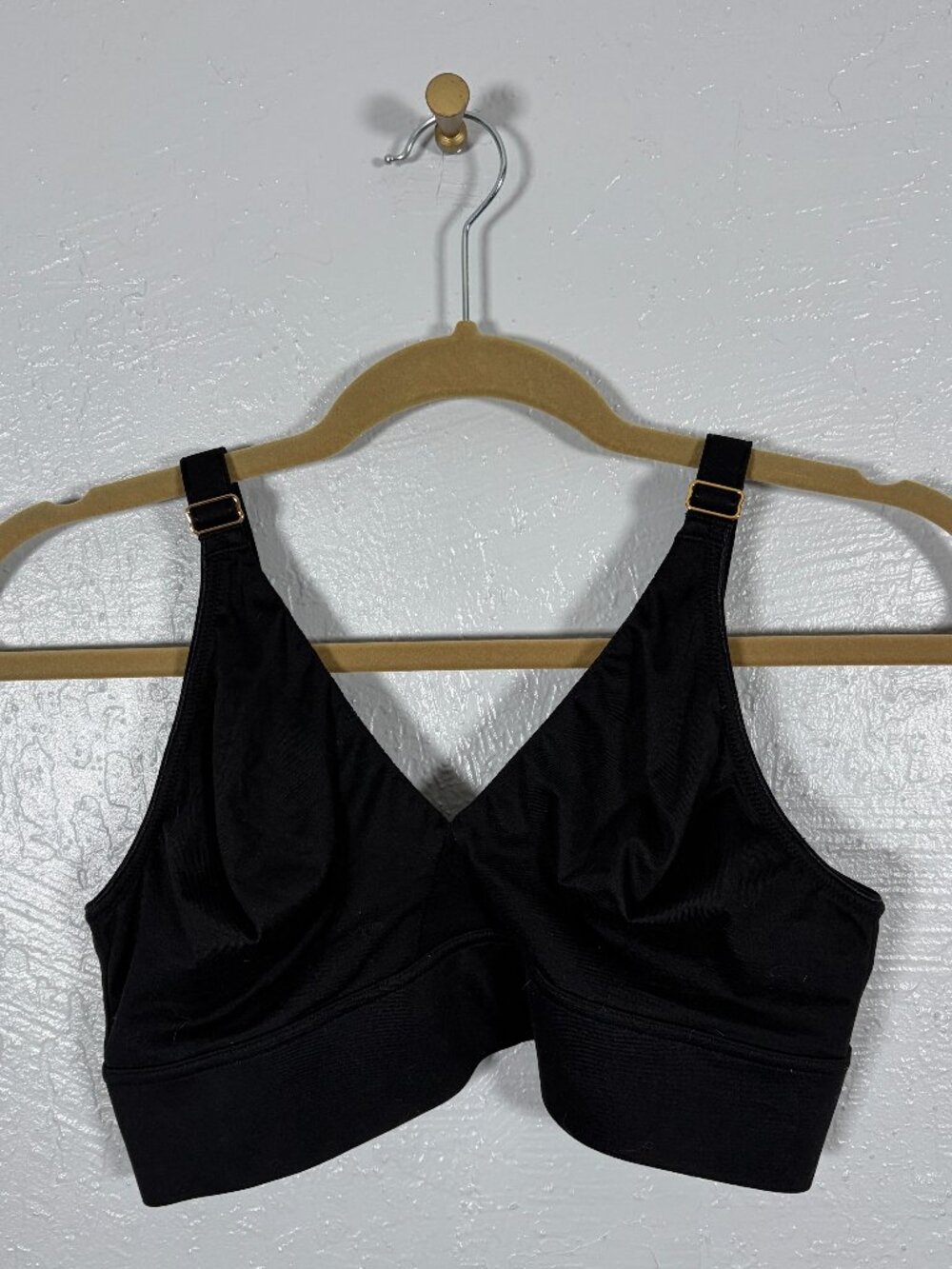 Soma Women L Black Embraceable Wireless Unlined Tailored Bra Loungewear